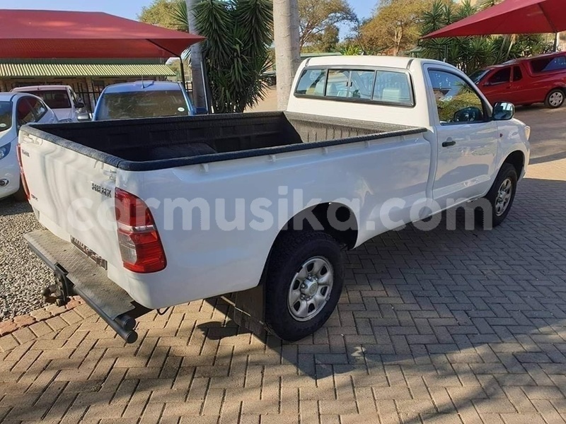 Big with watermark toyota hilux harare harare 7840