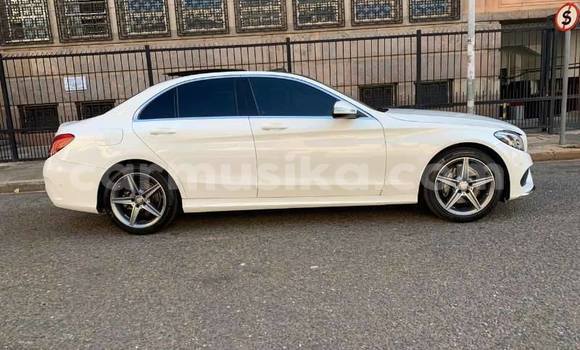 Buy Used Mercedes‒Benz C–Class White Car in Beitbridge in Matabeleland South Buy Used Mercedes‒Benz C–Class White Car in Beitbridge in Matabeleland South