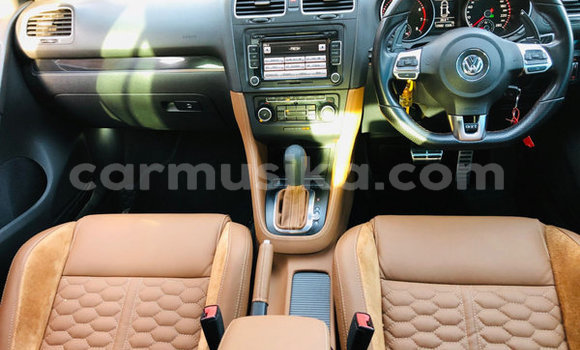 Acheter Occasion Voiture Volkswagen Golf Blanc à Beitbridge, Matabeleland South Acheter Occasion Voiture Volkswagen Golf Blanc à Beitbridge, Matabeleland South