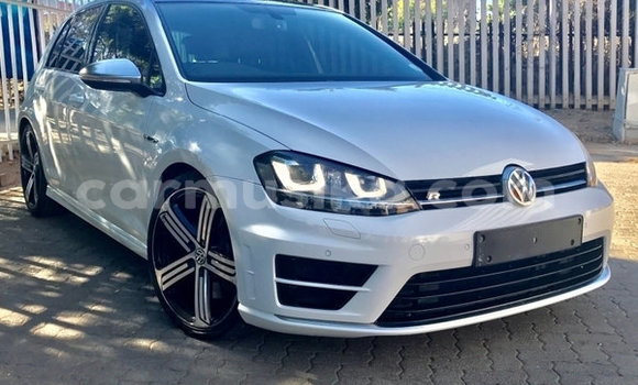 Tenga Tsaru Volkswagen Golf Chena Mota in Beitbridge in Matabeleland South Tenga Tsaru Volkswagen Golf Chena Mota in Beitbridge in Matabeleland South