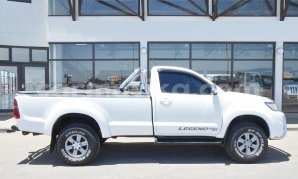 Acheter Occasion Voiture Toyota Hilux Blanc à Beitbridge, Matabeleland South Acheter Occasion Voiture Toyota Hilux Blanc à Beitbridge, Matabeleland South