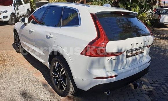 Tenga Tsaru Volvo XC60 Chena Mota in Harare in Harare Tenga Tsaru Volvo XC60 Chena Mota in Harare in Harare