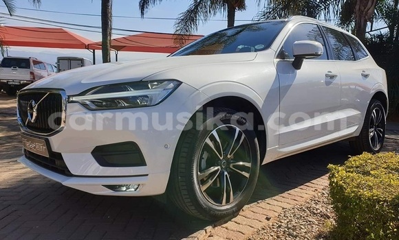 Tenga Tsaru Volvo XC60 Chena Mota in Harare in Harare Tenga Tsaru Volvo XC60 Chena Mota in Harare in Harare