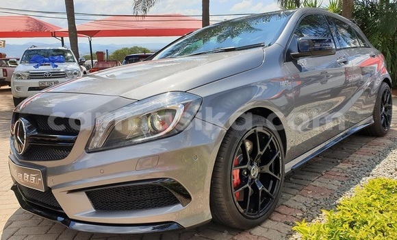 Tenga Tsaru Mercedes‒Benz A-klasse AMG Sirivha Mota in Harare in Harare Tenga Tsaru Mercedes‒Benz A-klasse AMG Sirivha Mota in Harare in Harare