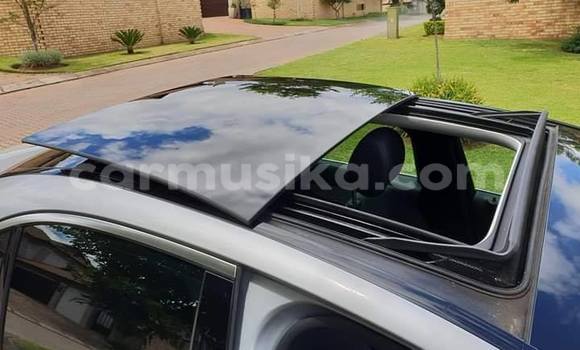 Tenga Tsaru Mercedes‒Benz C–Class Sirivha Mota in Harare in Harare Tenga Tsaru Mercedes‒Benz C–Class Sirivha Mota in Harare in Harare