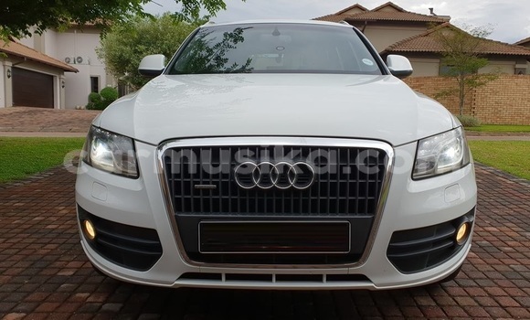 Tenga Tsaru Audi Q5 Chena Mota in Harare in Harare Tenga Tsaru Audi Q5 Chena Mota in Harare in Harare