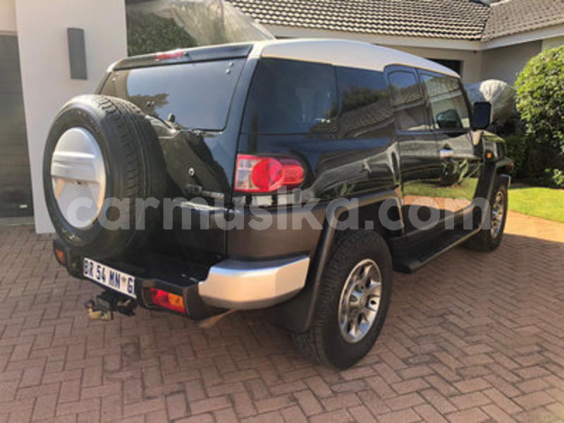 Big with watermark toyota fj cruiser matabeleland south beitbridge 7865