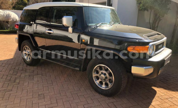 Acheter Occasion Voiture Toyota FJ Cruiser Noir à Beitbridge, Matabeleland South Acheter Occasion Voiture Toyota FJ Cruiser Noir à Beitbridge, Matabeleland South