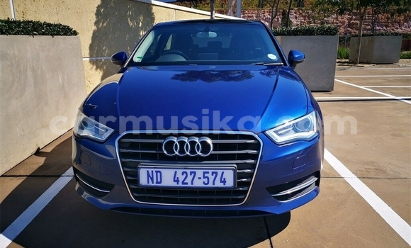Acheter Occasion Voiture Audi RS3 Bleu à Beitbridge, Matabeleland South Acheter Occasion Voiture Audi RS3 Bleu à Beitbridge, Matabeleland South