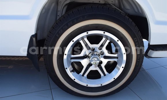 Acheter Occasion Voiture Toyota Hiace Blanc à Beitbridge, Matabeleland South Acheter Occasion Voiture Toyota Hiace Blanc à Beitbridge, Matabeleland South