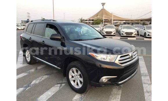 Tenga Imported Toyota Highlander Nhema Mota in Import - Dubai in Harare Tenga Imported Toyota Highlander Nhema Mota in Import - Dubai in Harare