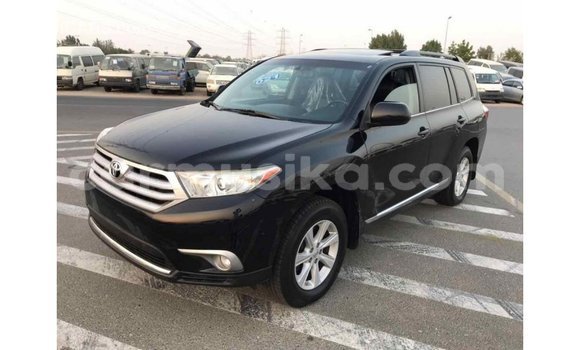 Tenga Imported Toyota Highlander Nhema Mota in Import - Dubai in Harare Tenga Imported Toyota Highlander Nhema Mota in Import - Dubai in Harare