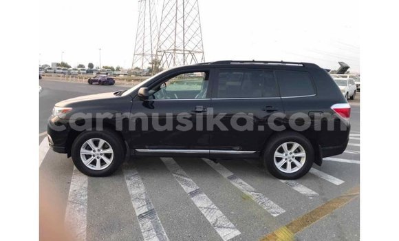 Tenga Imported Toyota Highlander Nhema Mota in Import - Dubai in Harare Tenga Imported Toyota Highlander Nhema Mota in Import - Dubai in Harare
