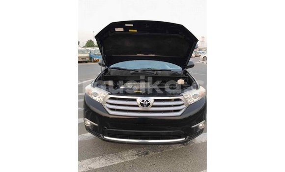 Tenga Imported Toyota Highlander Nhema Mota in Import - Dubai in Harare Tenga Imported Toyota Highlander Nhema Mota in Import - Dubai in Harare