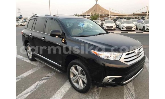 Tenga Imported Toyota Highlander Nhema Mota in Import - Dubai in Harare Tenga Imported Toyota Highlander Nhema Mota in Import - Dubai in Harare