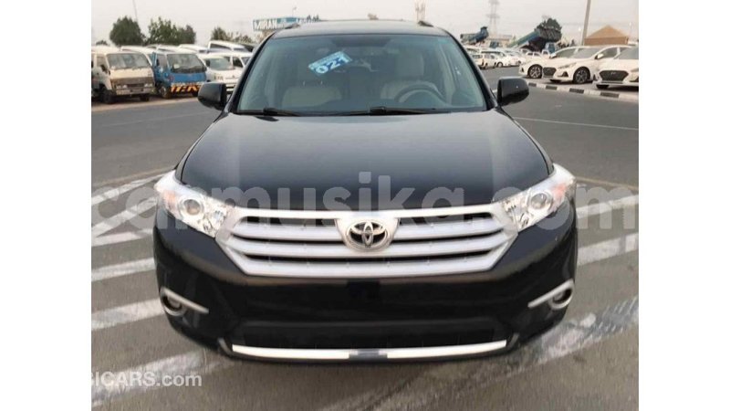 Big with watermark toyota highlander harare import dubai 7881