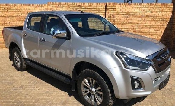 Tenga Tsaru Isuzu KB Sirivha Mota in Beitbridge in Matabeleland South Tenga Tsaru Isuzu KB Sirivha Mota in Beitbridge in Matabeleland South