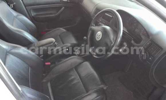 Tenga Tsaru Volkswagen Golf Chena Mota in Beitbridge in Matabeleland South Tenga Tsaru Volkswagen Golf Chena Mota in Beitbridge in Matabeleland South