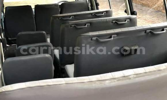 Tenga Tsaru Toyota Hiace Chena Mota in Beitbridge in Matabeleland South Tenga Tsaru Toyota Hiace Chena Mota in Beitbridge in Matabeleland South