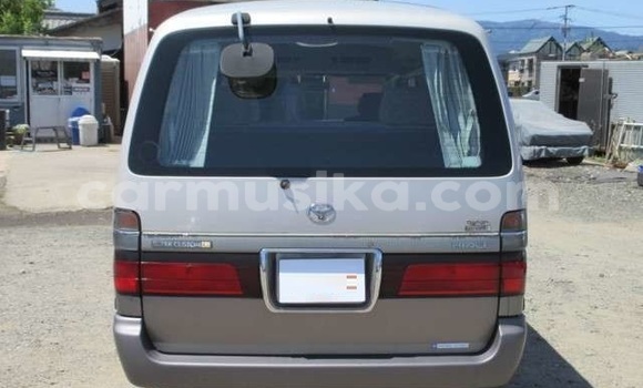 Acheter Occasion Voiture Toyota Hiace Gris à Beitbridge, Matabeleland South Acheter Occasion Voiture Toyota Hiace Gris à Beitbridge, Matabeleland South