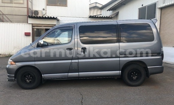 Acheter Occasion Voiture Toyota Granvia Autre à Beitbridge, Matabeleland South Acheter Occasion Voiture Toyota Granvia Autre à Beitbridge, Matabeleland South
