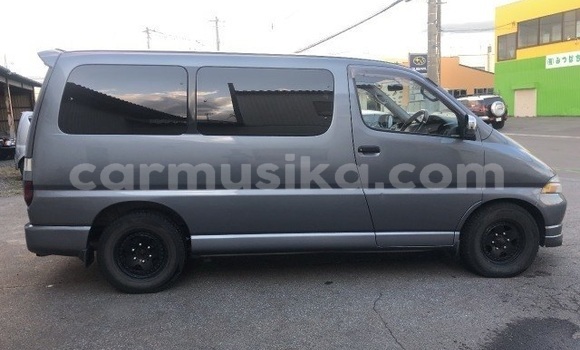 Acheter Occasion Voiture Toyota Granvia Autre à Beitbridge, Matabeleland South Acheter Occasion Voiture Toyota Granvia Autre à Beitbridge, Matabeleland South
