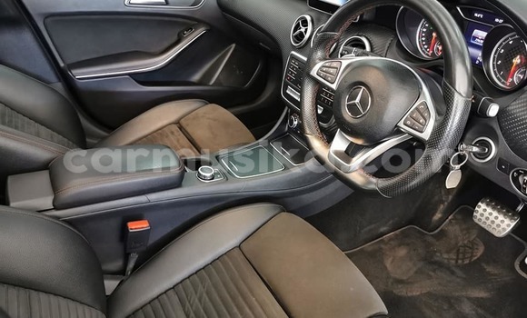 Acheter Occasion Voiture Mercedes‒Benz A–Class Noir à Beitbridge, Matabeleland South Acheter Occasion Voiture Mercedes‒Benz A–Class Noir à Beitbridge, Matabeleland South