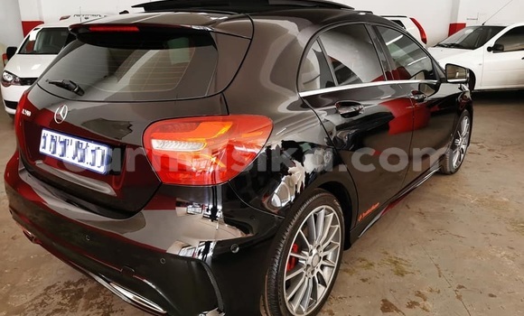 Acheter Occasion Voiture Mercedes‒Benz A–Class Noir à Beitbridge, Matabeleland South Acheter Occasion Voiture Mercedes‒Benz A–Class Noir à Beitbridge, Matabeleland South