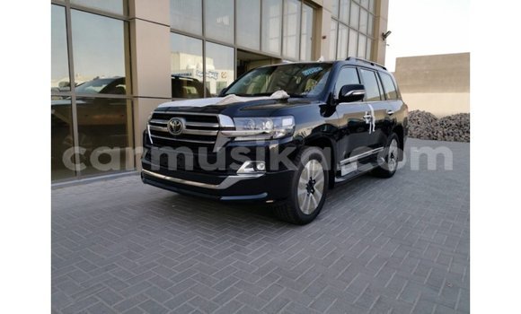 Tenga Imported Toyota Land Cruiser Nhema Mota in Import - Dubai in Harare Tenga Imported Toyota Land Cruiser Nhema Mota in Import - Dubai in Harare