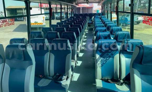 Acheter Occasion Voiture TATA Indica Blanc à Beitbridge, Matabeleland South Acheter Occasion Voiture TATA Indica Blanc à Beitbridge, Matabeleland South