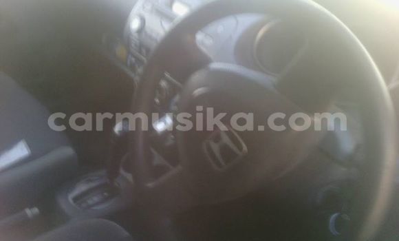 Tenga Tsaru Honda Fit Tsvuku Mota in Harare in Harare Tenga Tsaru Honda Fit Tsvuku Mota in Harare in Harare