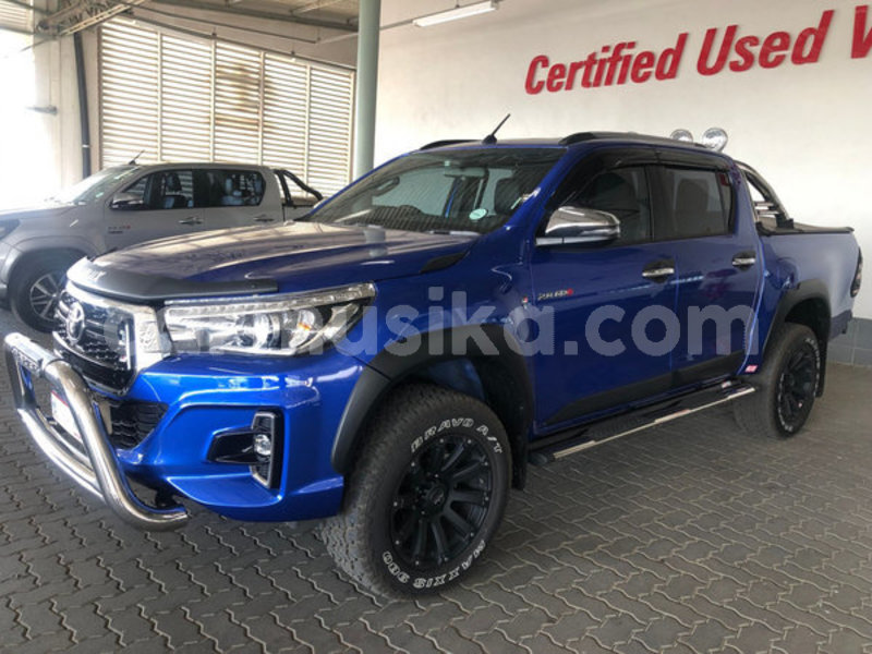 Big with watermark toyota hilux matabeleland south beitbridge 7928