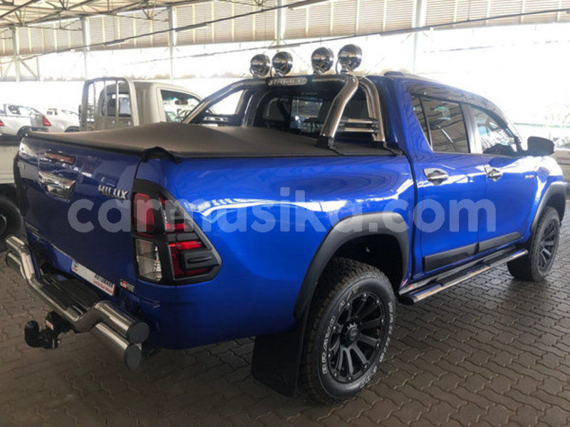 Big with watermark toyota hilux matabeleland south beitbridge 7928