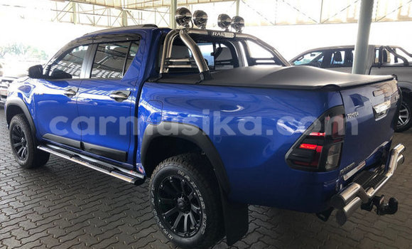 Acheter Occasion Voiture Toyota Hilux Bleu à Beitbridge, Matabeleland South Acheter Occasion Voiture Toyota Hilux Bleu à Beitbridge, Matabeleland South