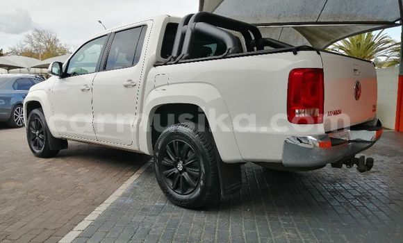 Buy Used Volkswagen Amarok White Car in Beitbridge in Matabeleland South Buy Used Volkswagen Amarok White Car in Beitbridge in Matabeleland South