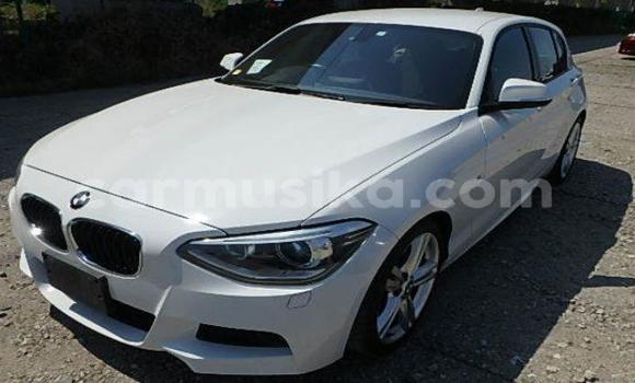 Acheter Occasion Voiture BMW 3–Series Blanc à Bulawayo, Bulawayo Acheter Occasion Voiture BMW 3–Series Blanc à Bulawayo, Bulawayo