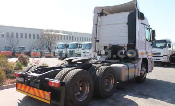 Buy Used Mercedes‒Benz 1127 White Truck in Beitbridge in Matabeleland South Buy Used Mercedes‒Benz 1127 White Truck in Beitbridge in Matabeleland South