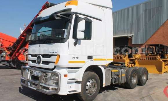 Buy Used Mercedes‒Benz 1127 White Truck in Beitbridge in Matabeleland South Buy Used Mercedes‒Benz 1127 White Truck in Beitbridge in Matabeleland South