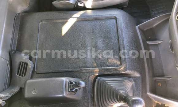 Buy Used Mercedes‒Benz Tipper White Truck in Beitbridge in Matabeleland South Buy Used Mercedes‒Benz Tipper White Truck in Beitbridge in Matabeleland South