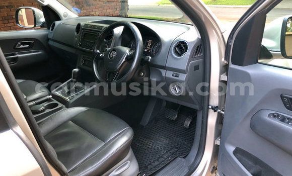 Buy Used Volkswagen Amarok Silver Car in Beitbridge in Matabeleland South Buy Used Volkswagen Amarok Silver Car in Beitbridge in Matabeleland South