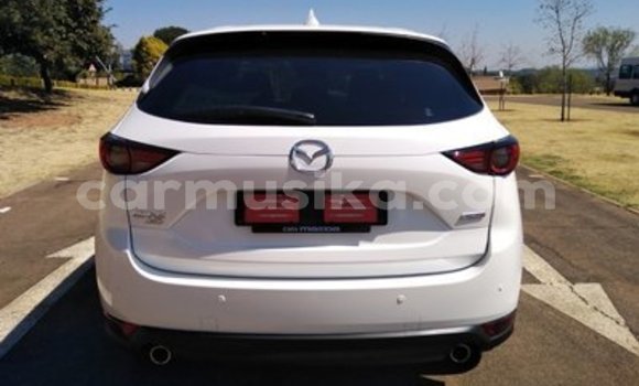 Acheter Occasion Voiture Mazda MX-6 Blanc à Beitbridge, Matabeleland South Acheter Occasion Voiture Mazda MX-6 Blanc à Beitbridge, Matabeleland South