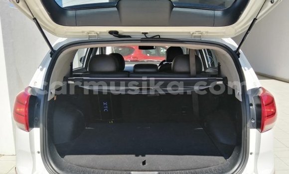 Acheter Occasion Voiture Kia Sportage Gris à Beitbridge, Matabeleland South Acheter Occasion Voiture Kia Sportage Gris à Beitbridge, Matabeleland South