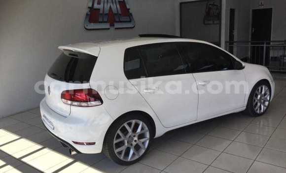 Acheter Occasion Voiture Volkswagen Golf GTI Blanc à Beitbridge, Matabeleland South Acheter Occasion Voiture Volkswagen Golf GTI Blanc à Beitbridge, Matabeleland South