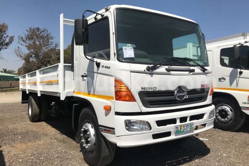 Big with watermark hino 300 series matabeleland south beitbridge 8018