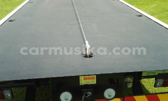 Acheter Occasion Utilitaire Hino 300 Series Blanc à Beitbridge, Matabeleland South Acheter Occasion Utilitaire Hino 300 Series Blanc à Beitbridge, Matabeleland South