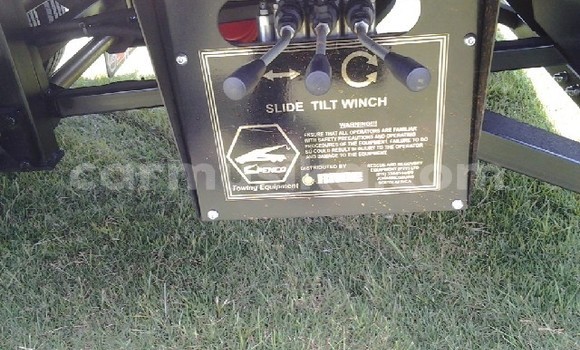 Acheter Occasion Utilitaire Hino 300 Series Blanc à Beitbridge, Matabeleland South Acheter Occasion Utilitaire Hino 300 Series Blanc à Beitbridge, Matabeleland South