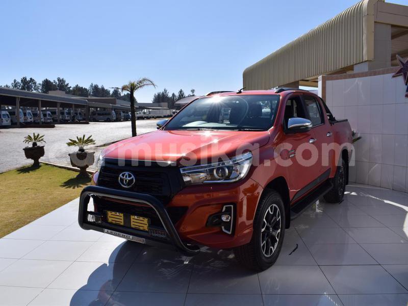 Big with watermark toyota hilux matabeleland south beitbridge 8030