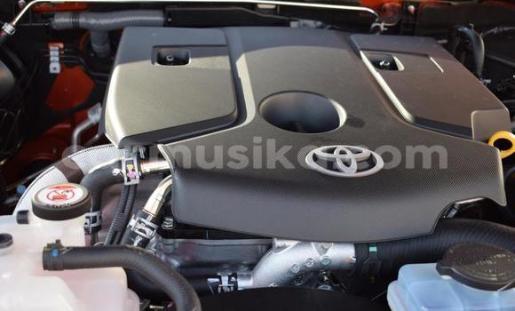 Tenga Tsaru Toyota Hilux Beige Mota in Beitbridge in Matabeleland South Tenga Tsaru Toyota Hilux Beige Mota in Beitbridge in Matabeleland South