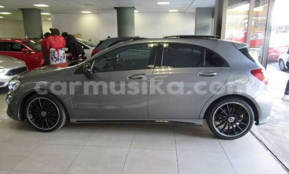 Tenga Tsaru Mercedes‒Benz A–Class Sirivha Mota in Beitbridge in Matabeleland South Tenga Tsaru Mercedes‒Benz A–Class Sirivha Mota in Beitbridge in Matabeleland South