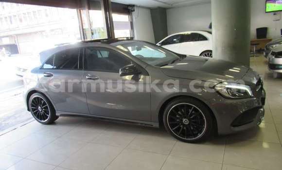 Tenga Tsaru Mercedes‒Benz A–Class Sirivha Mota in Beitbridge in Matabeleland South Tenga Tsaru Mercedes‒Benz A–Class Sirivha Mota in Beitbridge in Matabeleland South